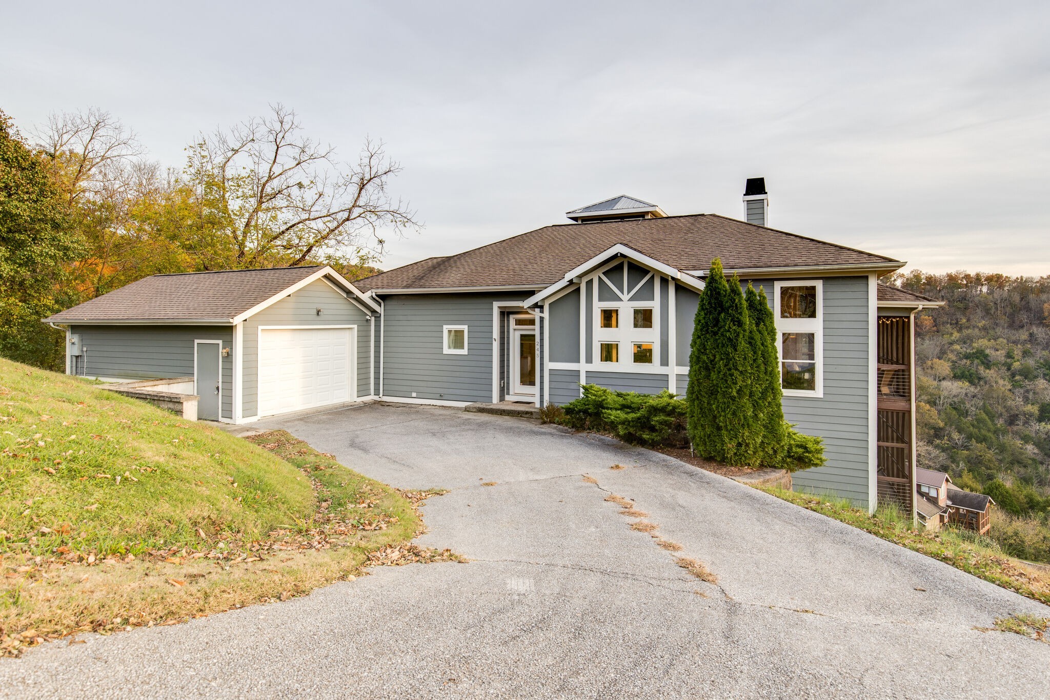 235 Hope Cv