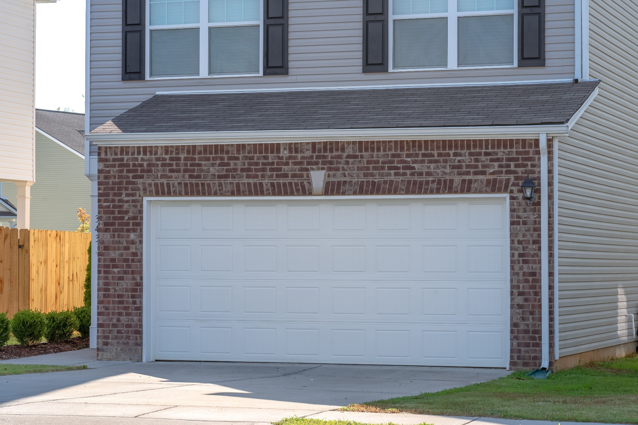 343 Geneva Ln