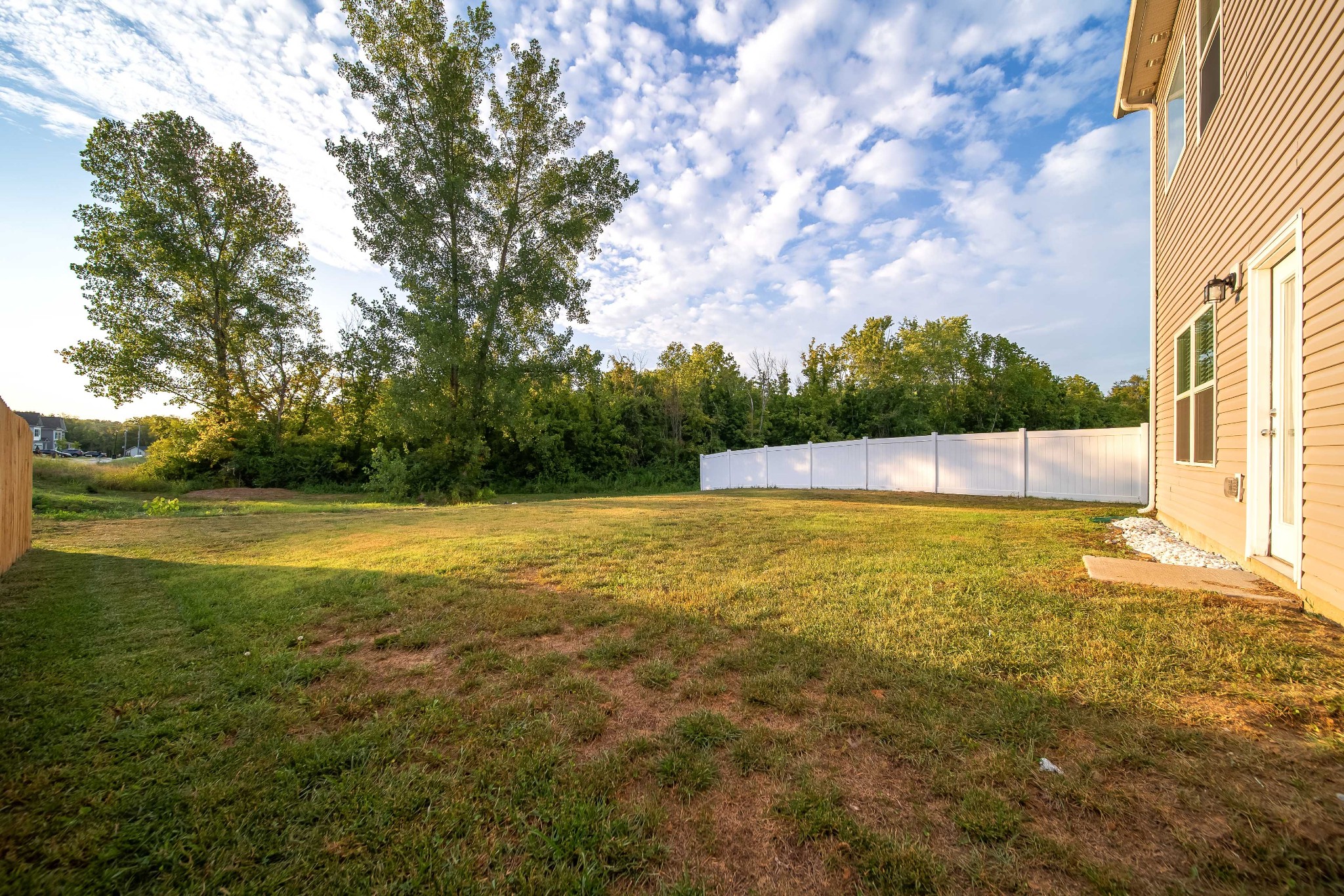 343 Geneva Ln