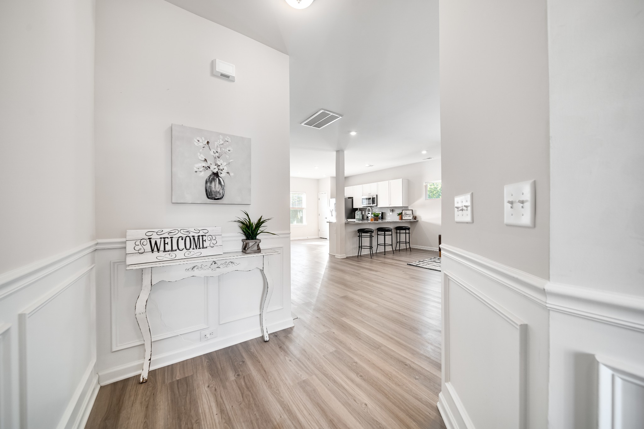 343 Geneva Ln