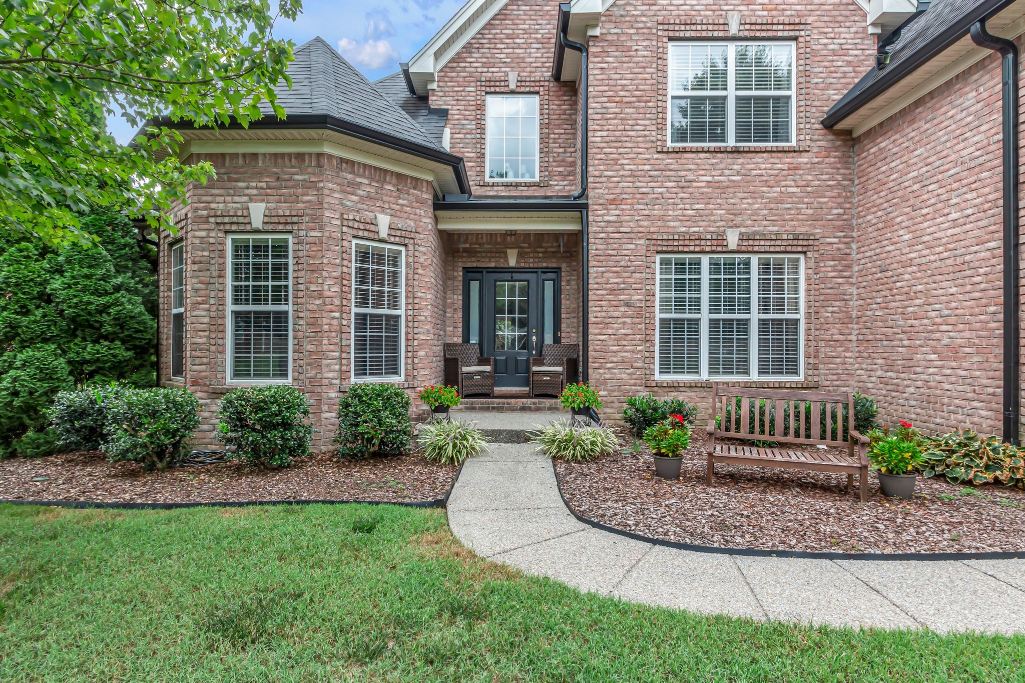 1186 McCoury Ln