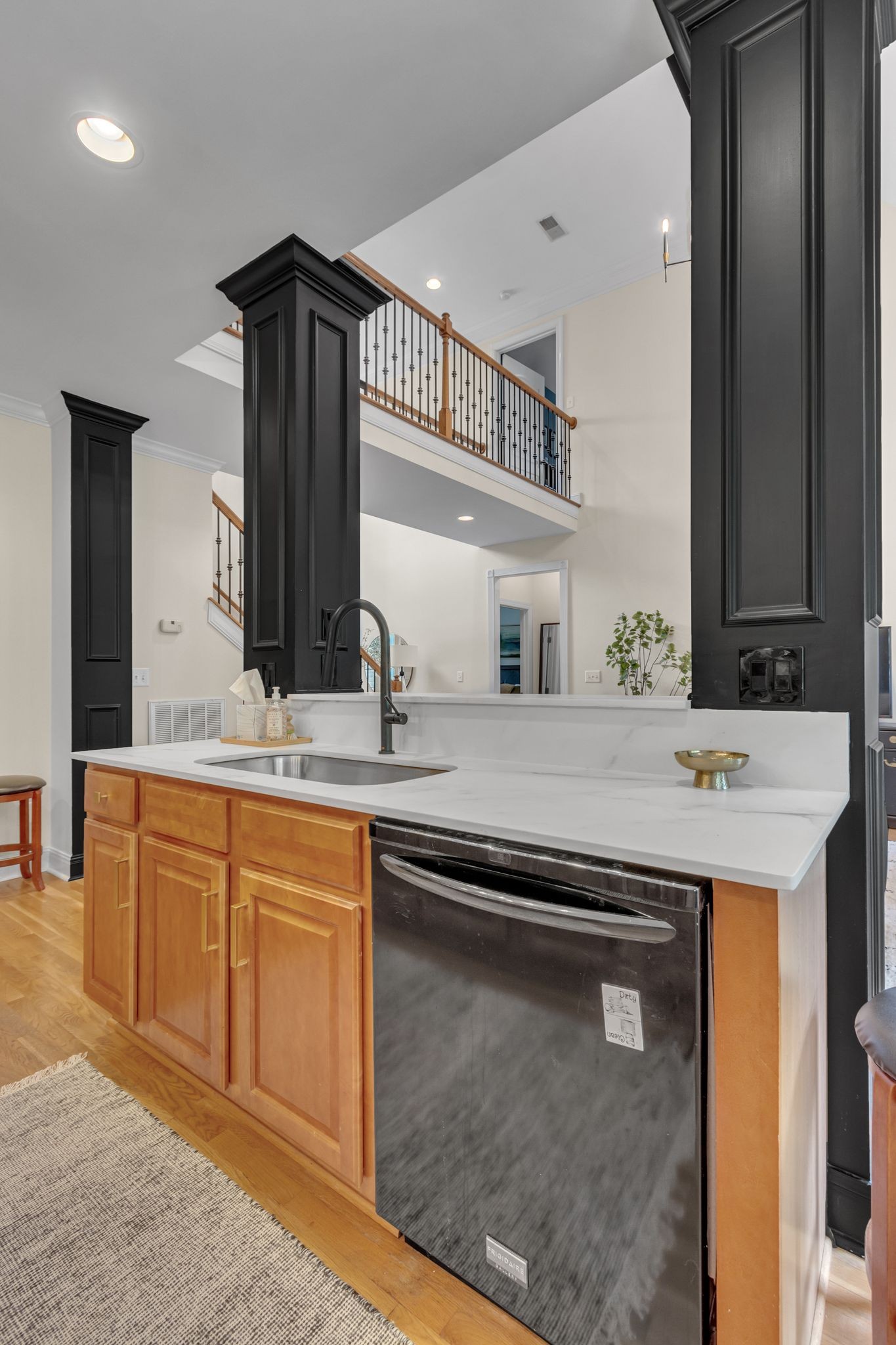 1186 McCoury Ln