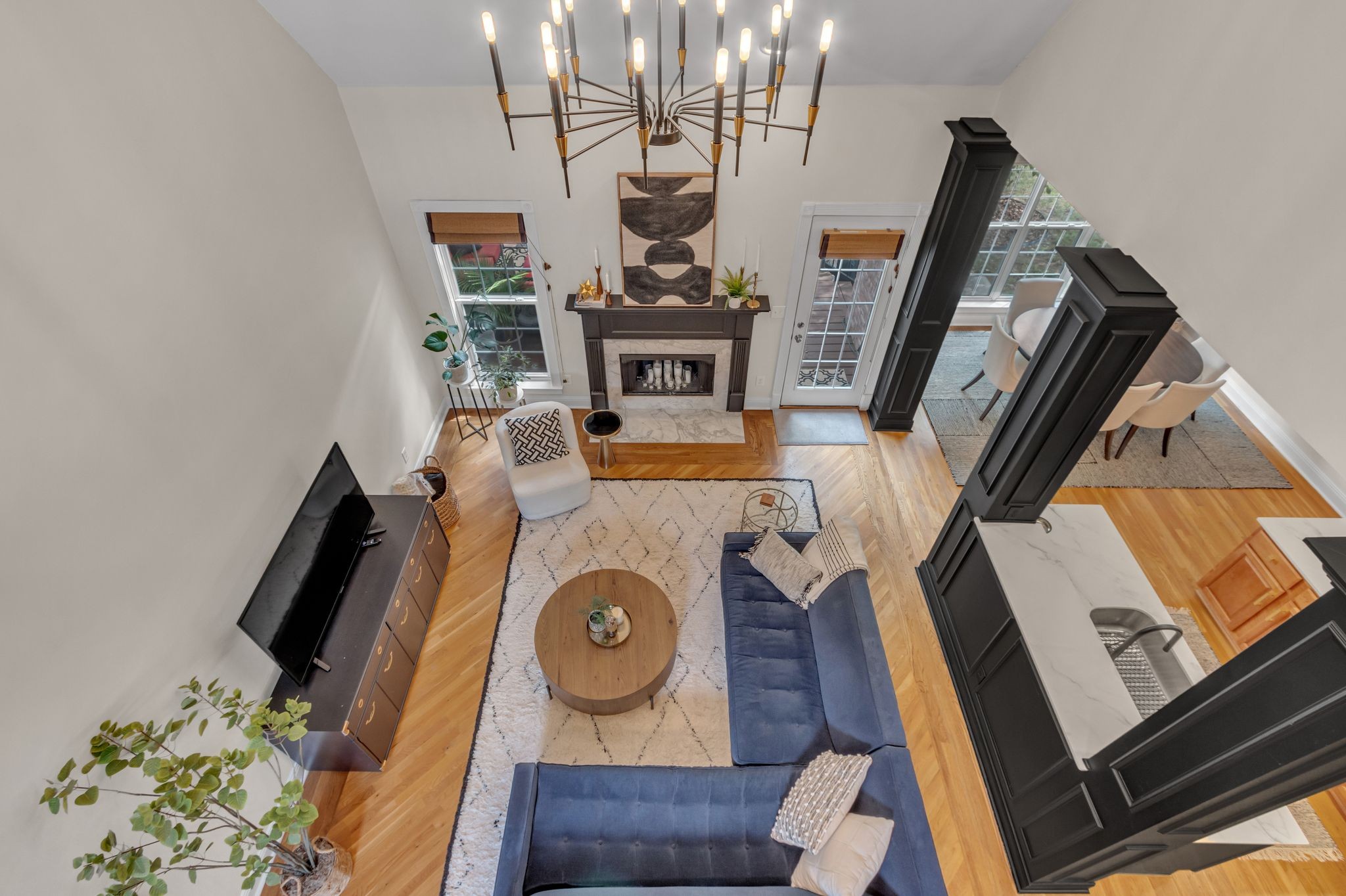 1186 McCoury Ln