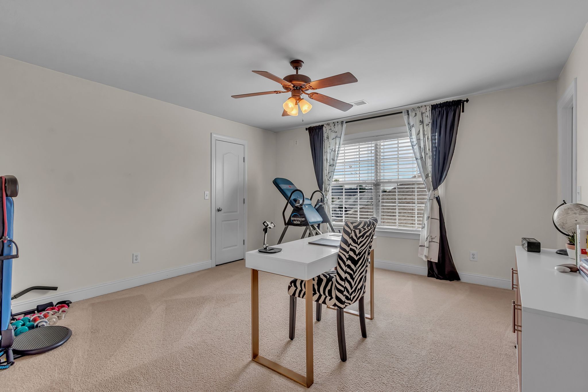 1186 McCoury Ln