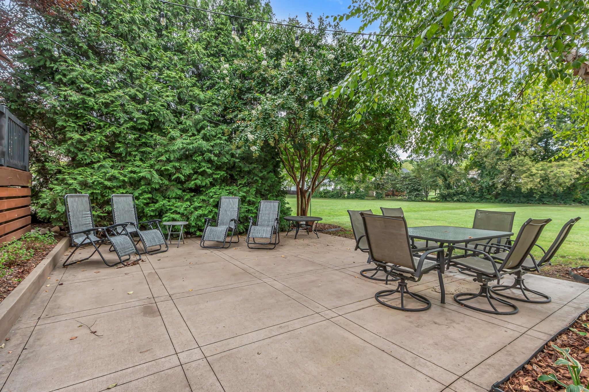 1186 McCoury Ln