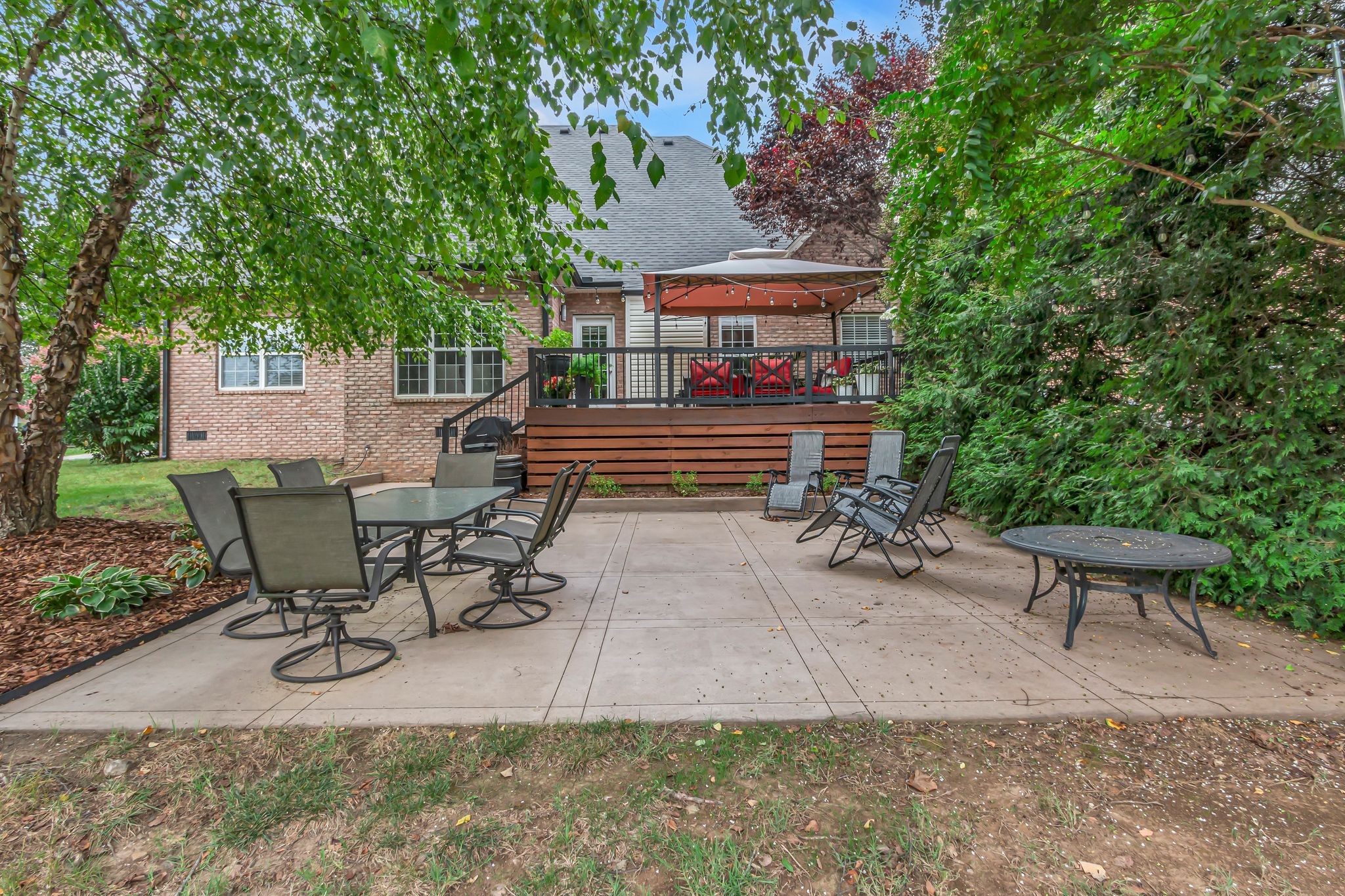 1186 McCoury Ln
