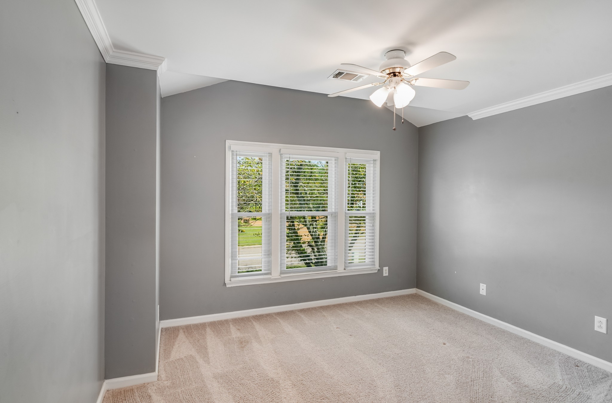 405 Springhouse Ct