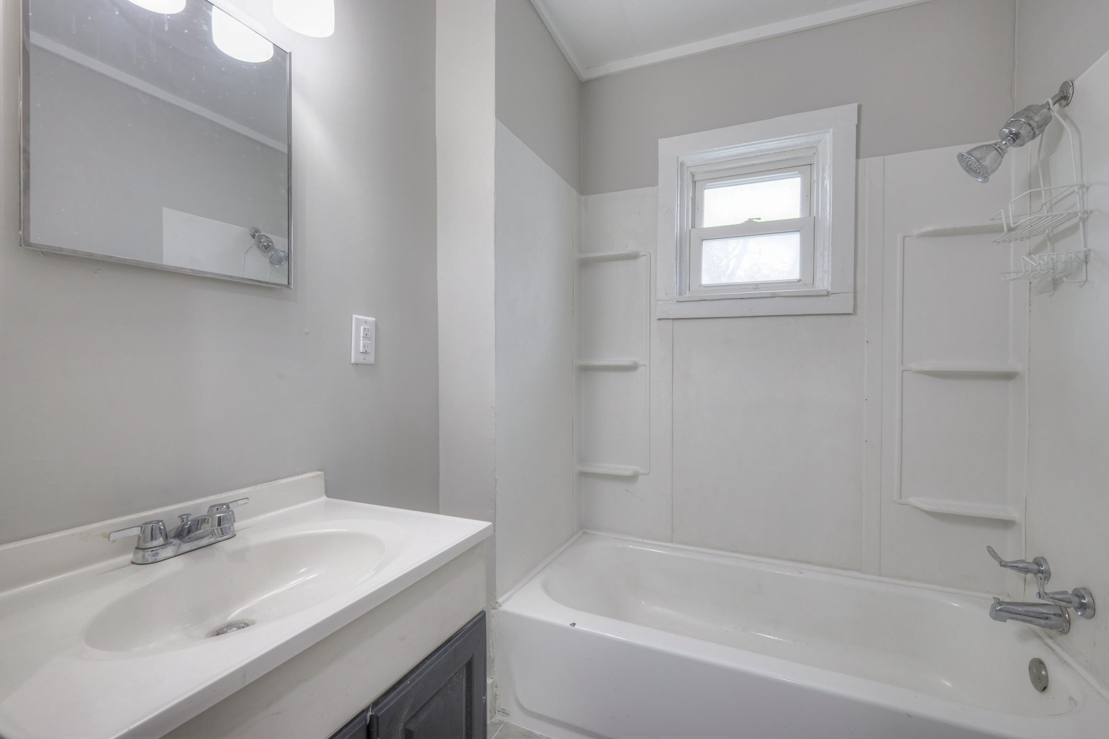 1012 Silver Creek Rd