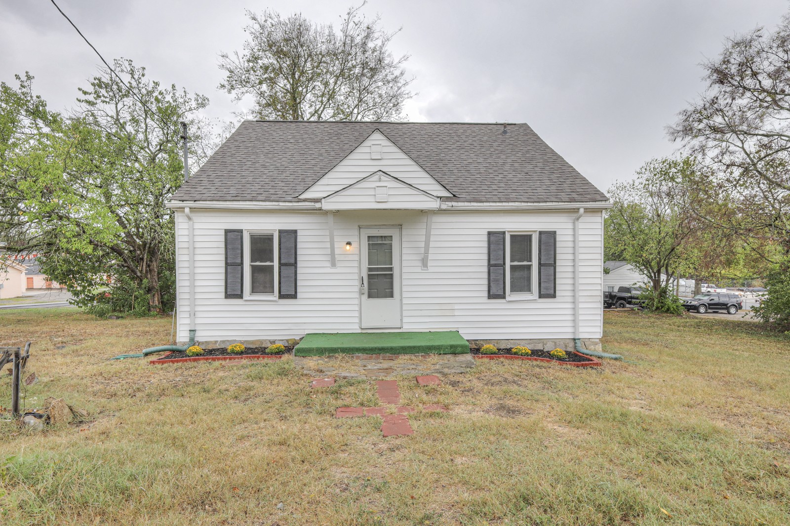 1012 Silver Creek Rd