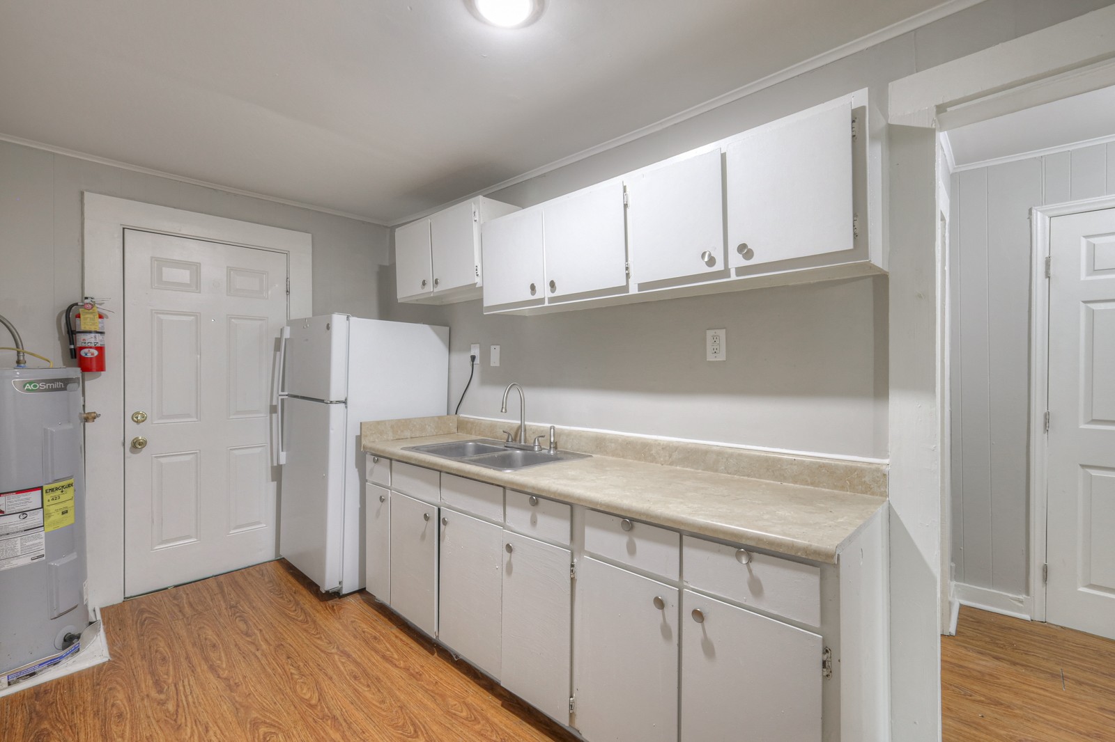 1012 Silver Creek Rd