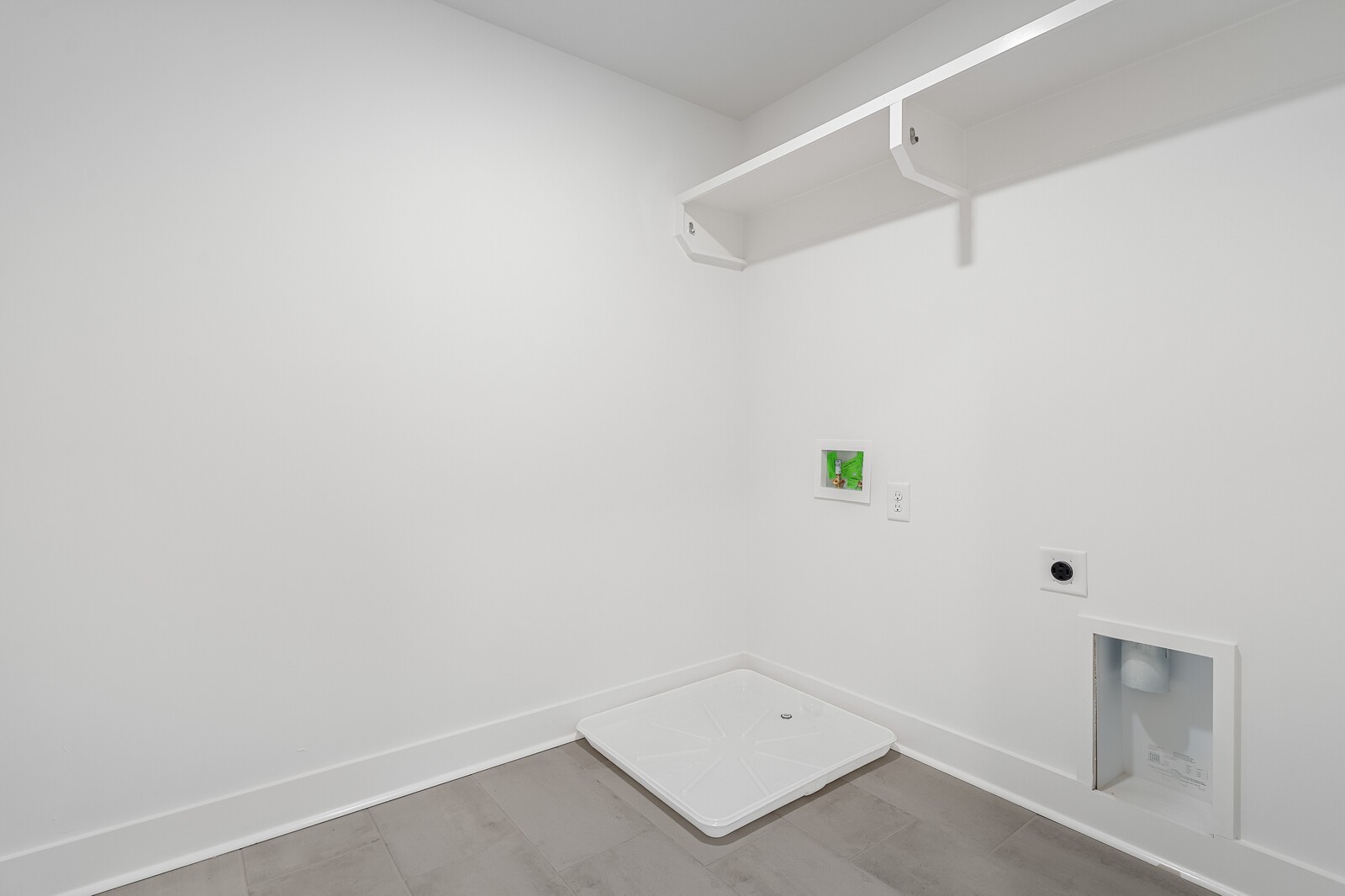 2001 Braidwood Lane, N