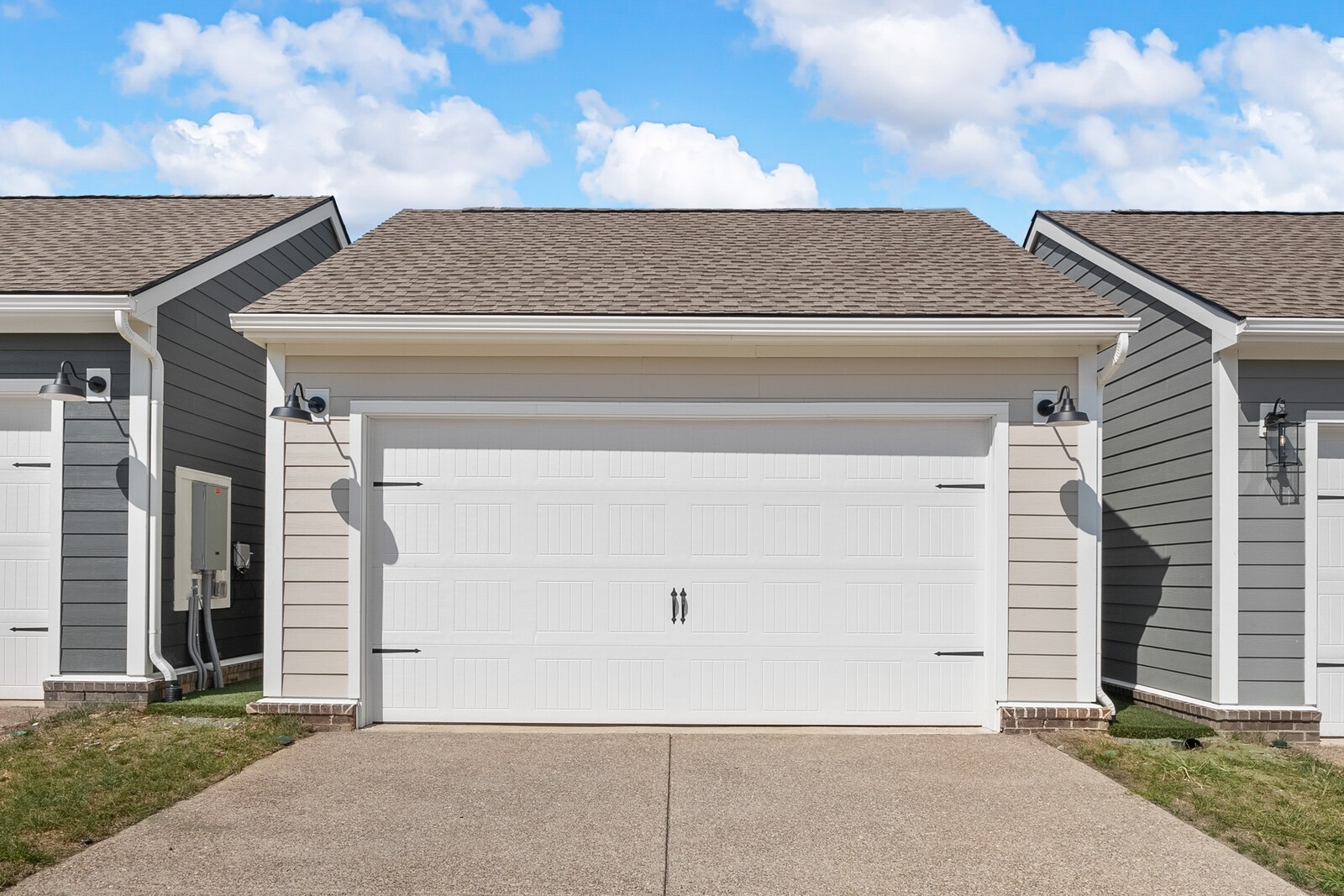 2001 Braidwood Lane, N