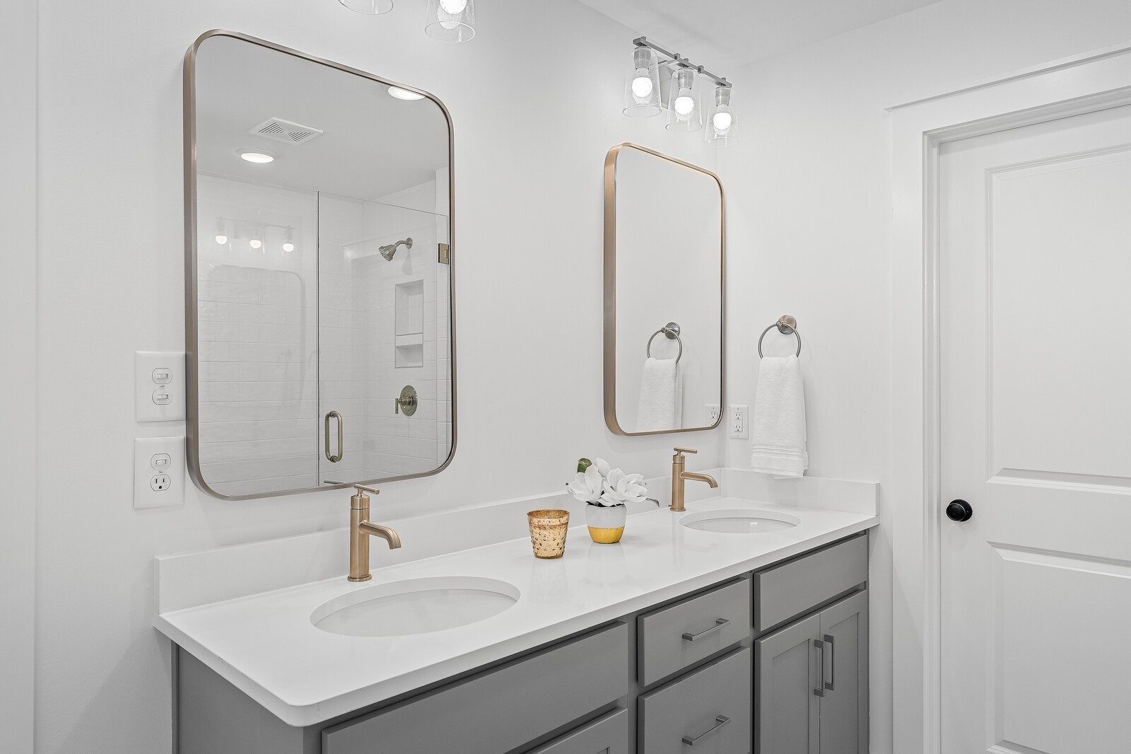 2001 Braidwood Lane, N