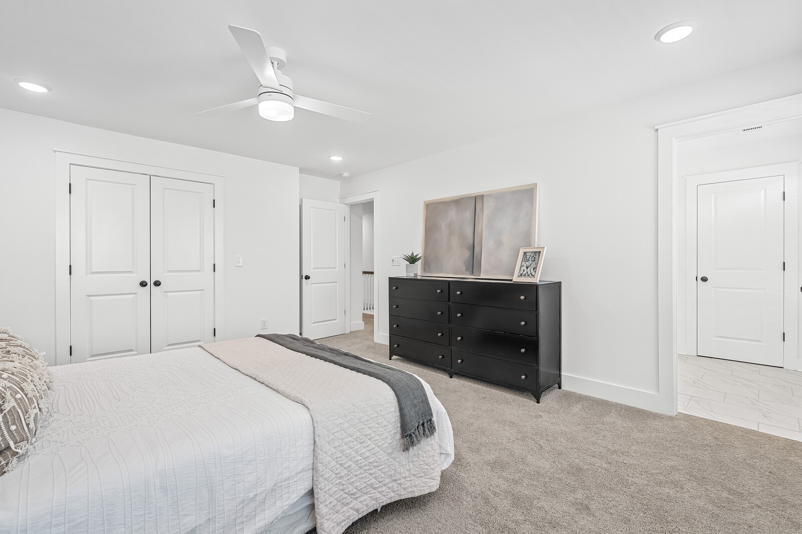 2001 Braidwood Lane, N