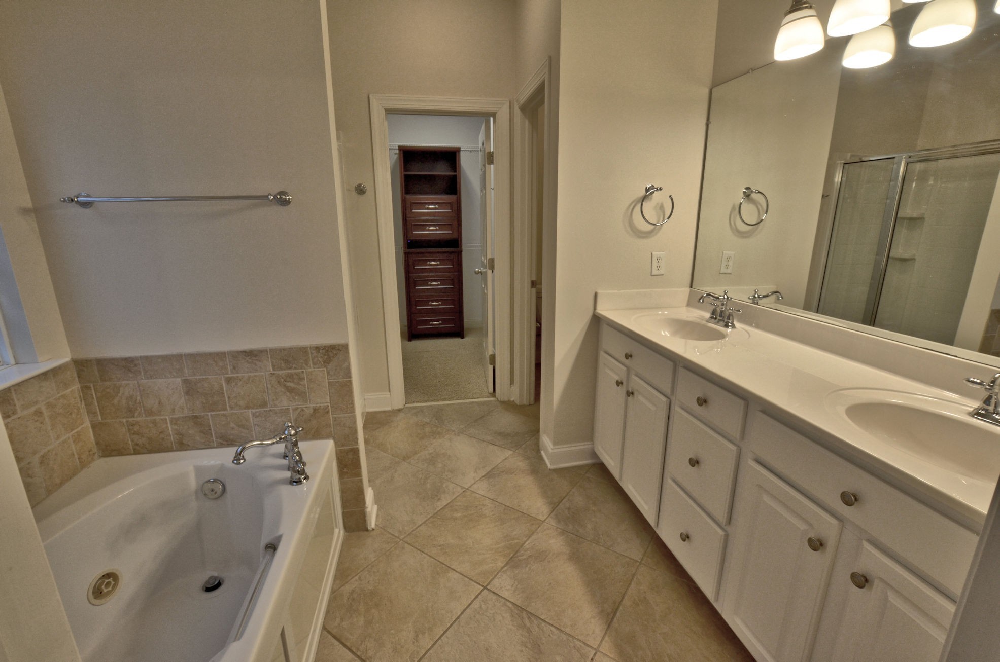 1303 Pemberton Heights Dr