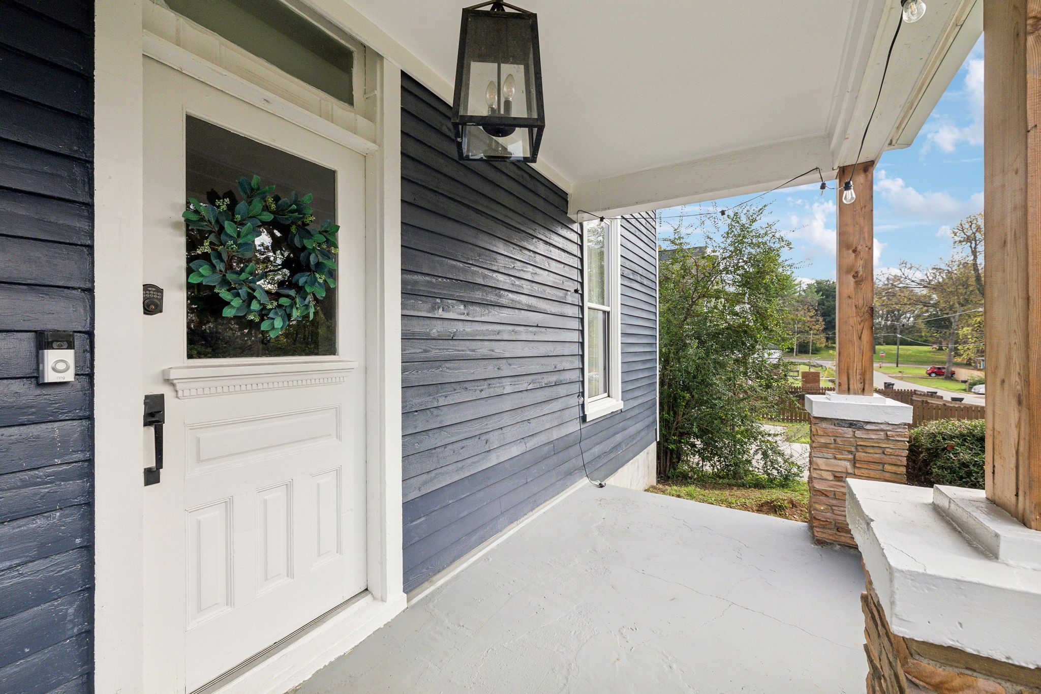 329B Gatewood Ave