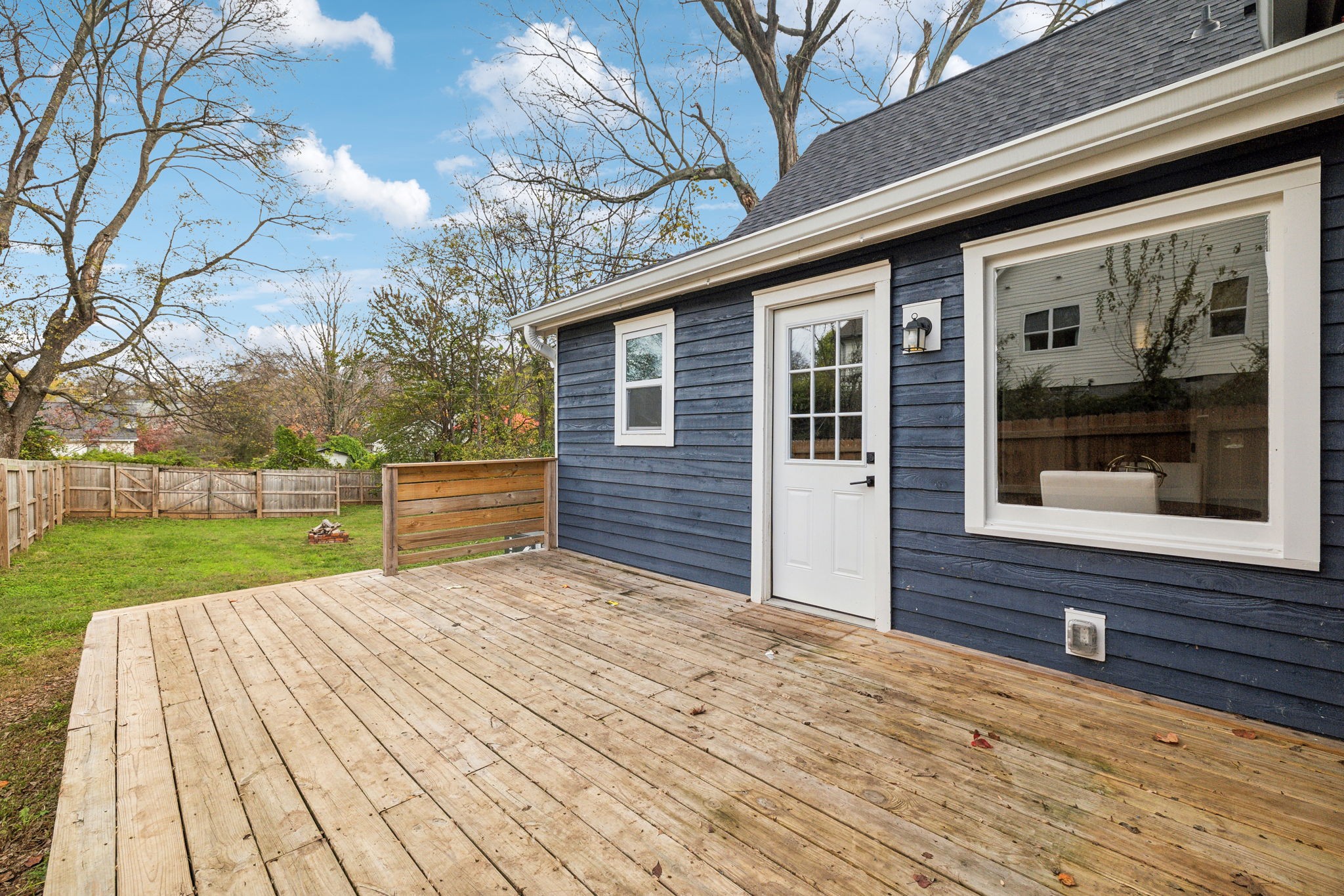 329B Gatewood Ave