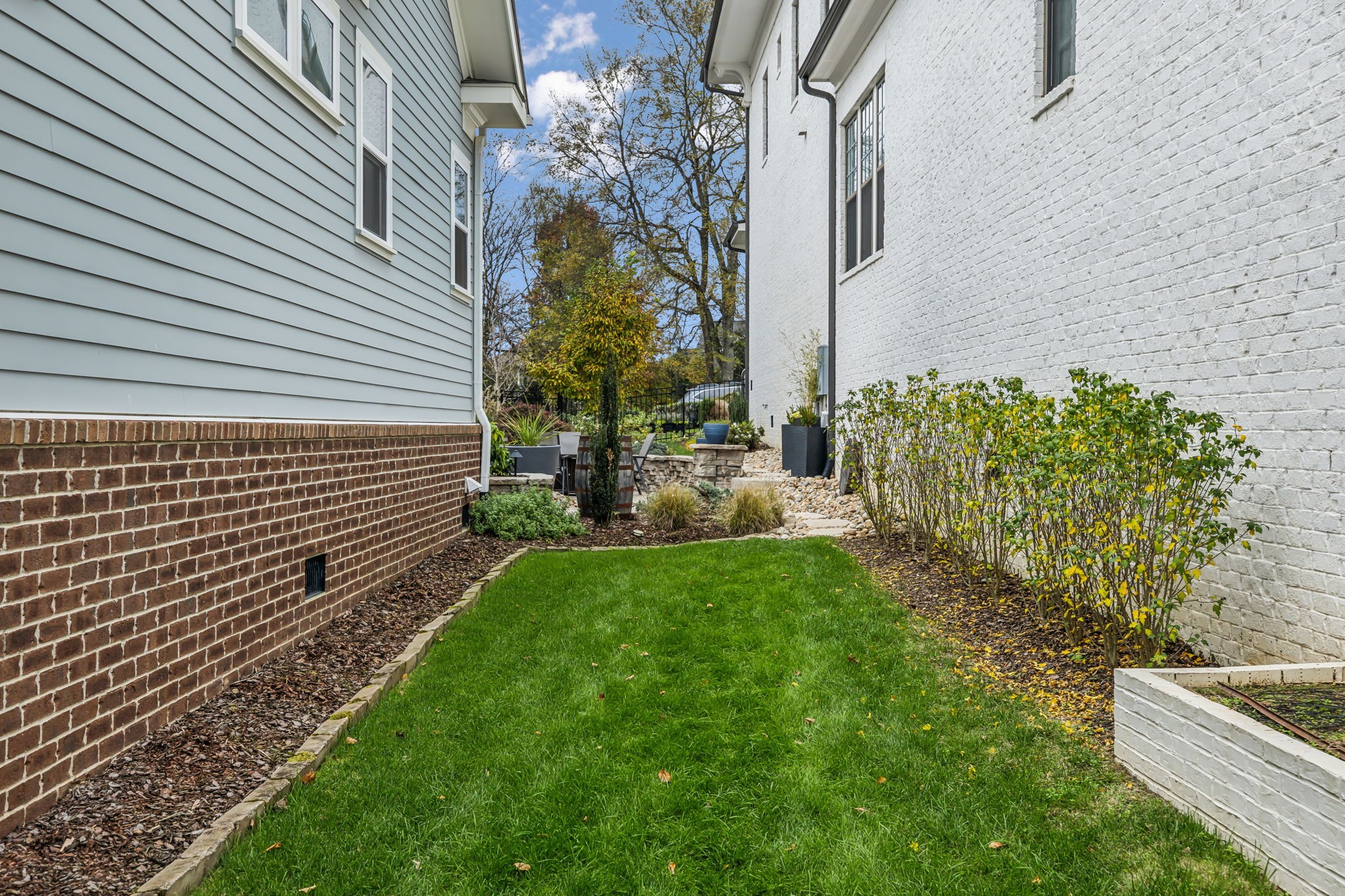 642 Lockwood Ln