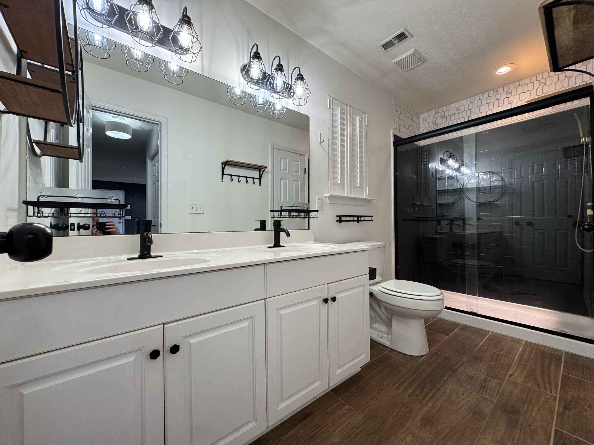 131 Sara Cir