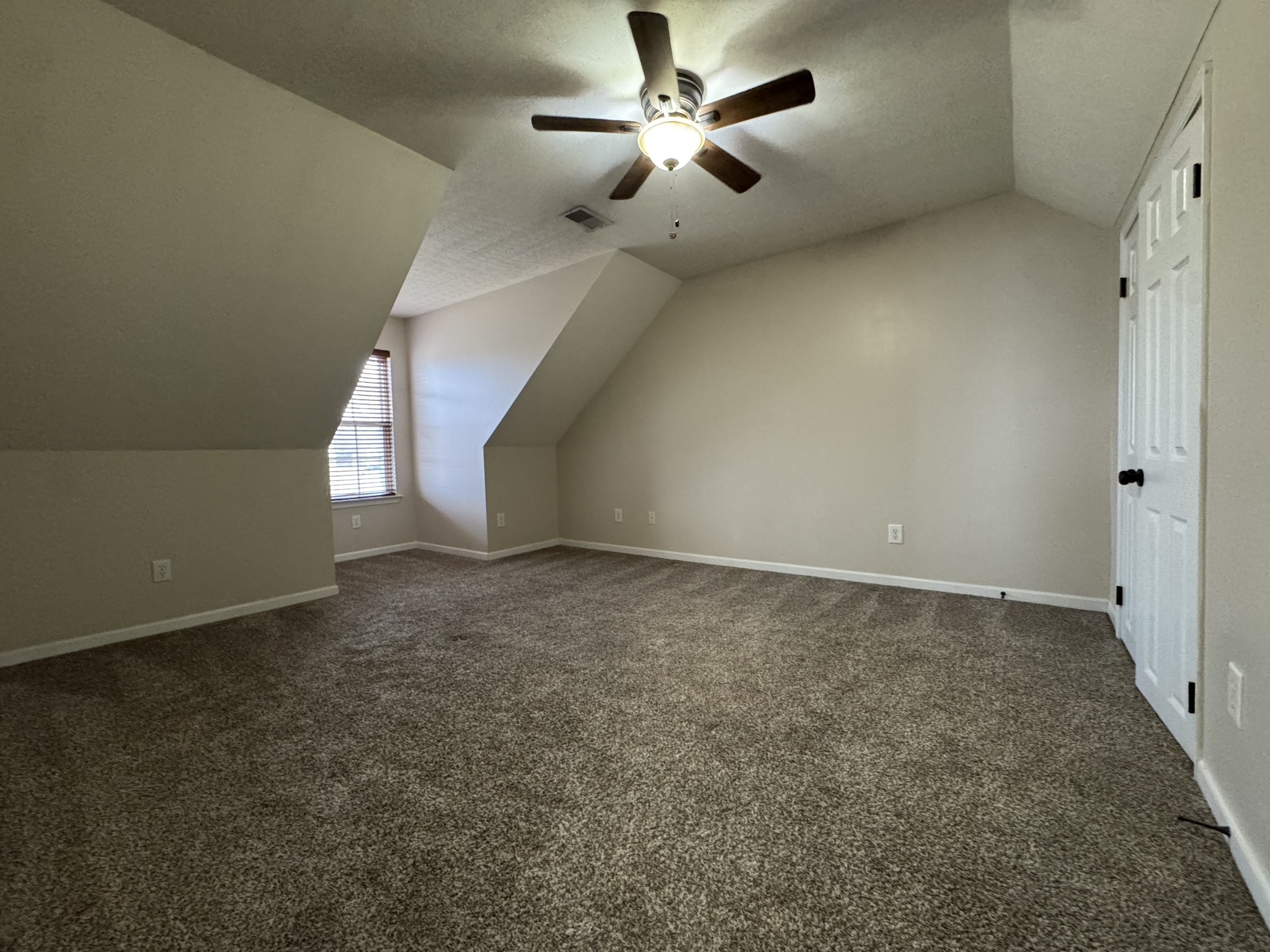 131 Sara Cir