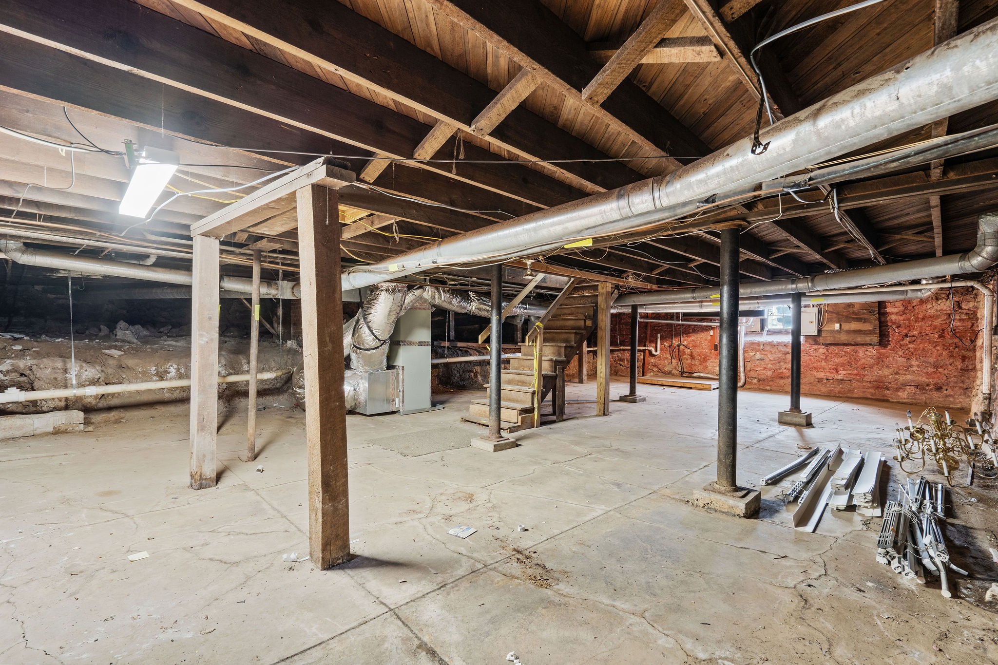 341 Chesterfield Ave