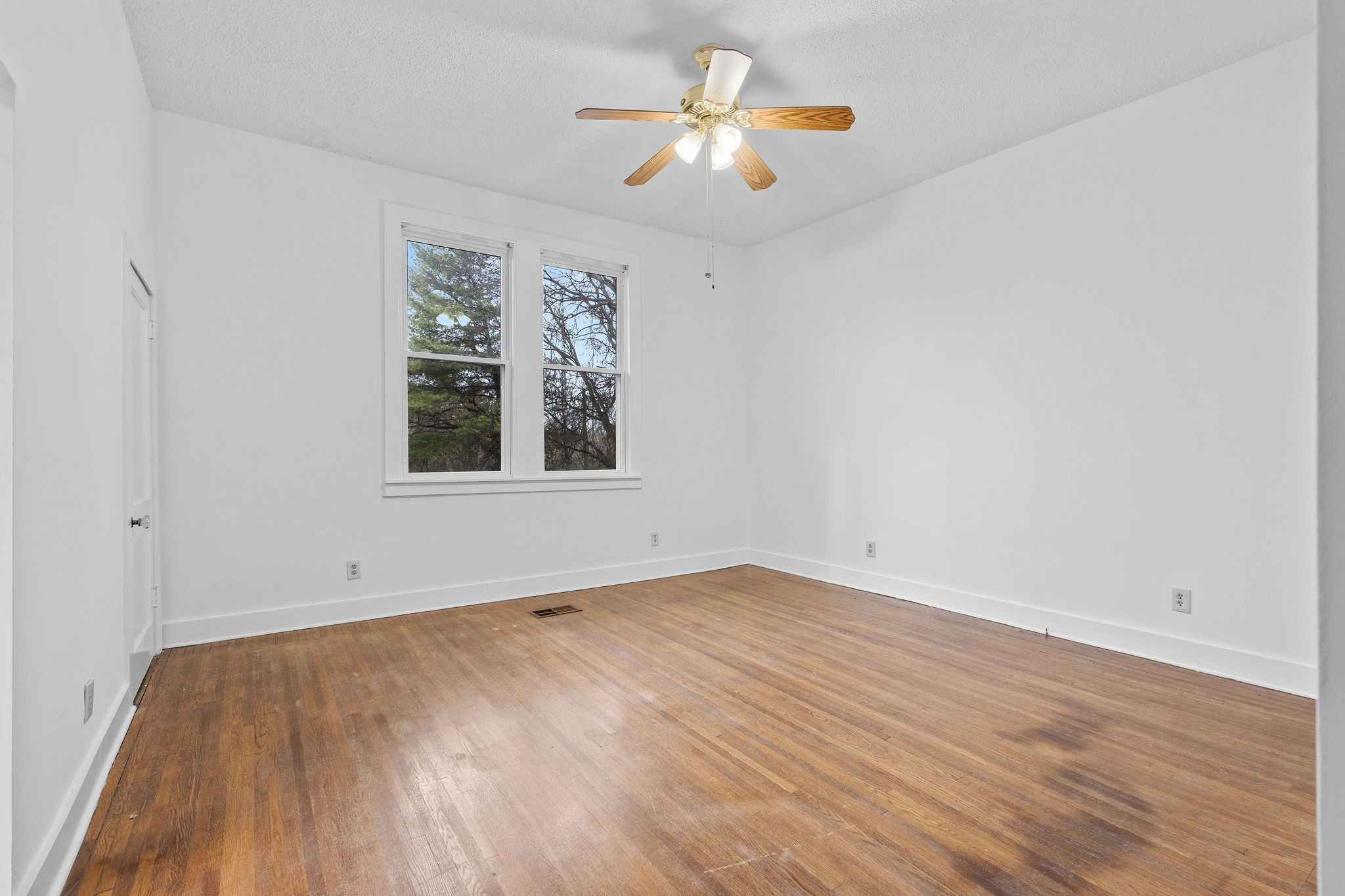 341 Chesterfield Ave