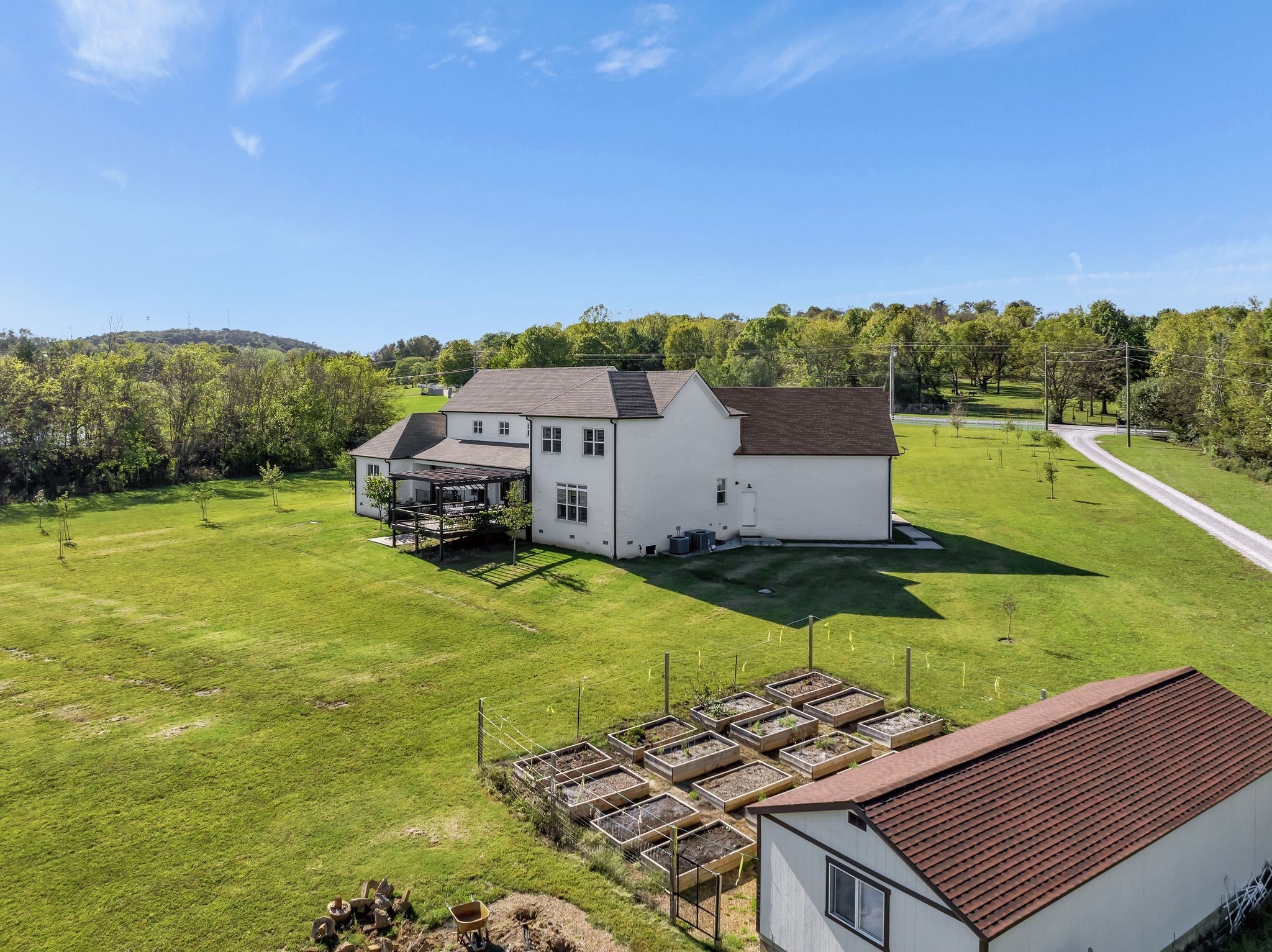 4285 Franklin Rd