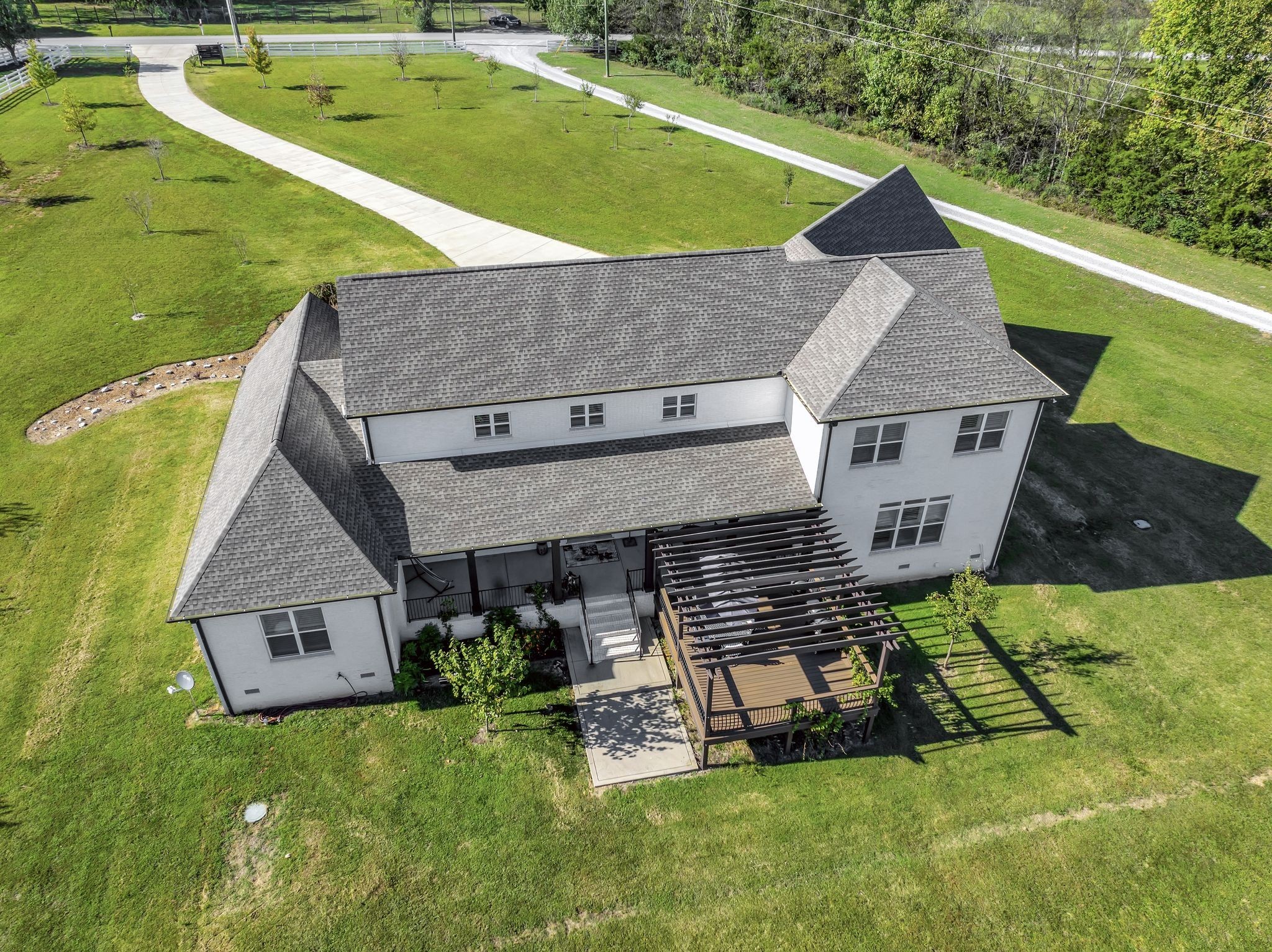 4285 Franklin Rd