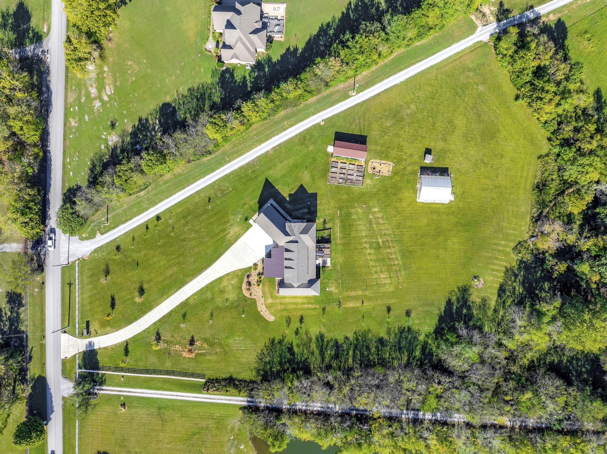4285 Franklin Rd