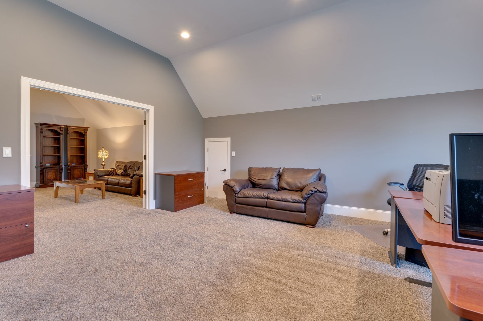 4285 Franklin Rd