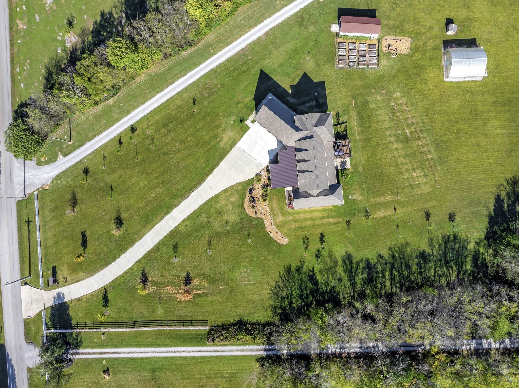 4285 Franklin Rd
