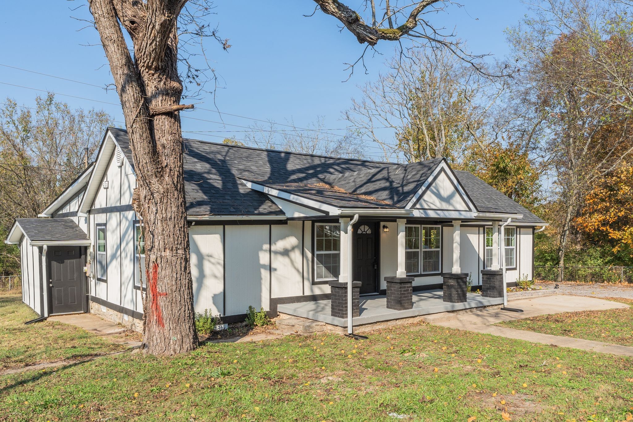 520 S Posey Hill Rd