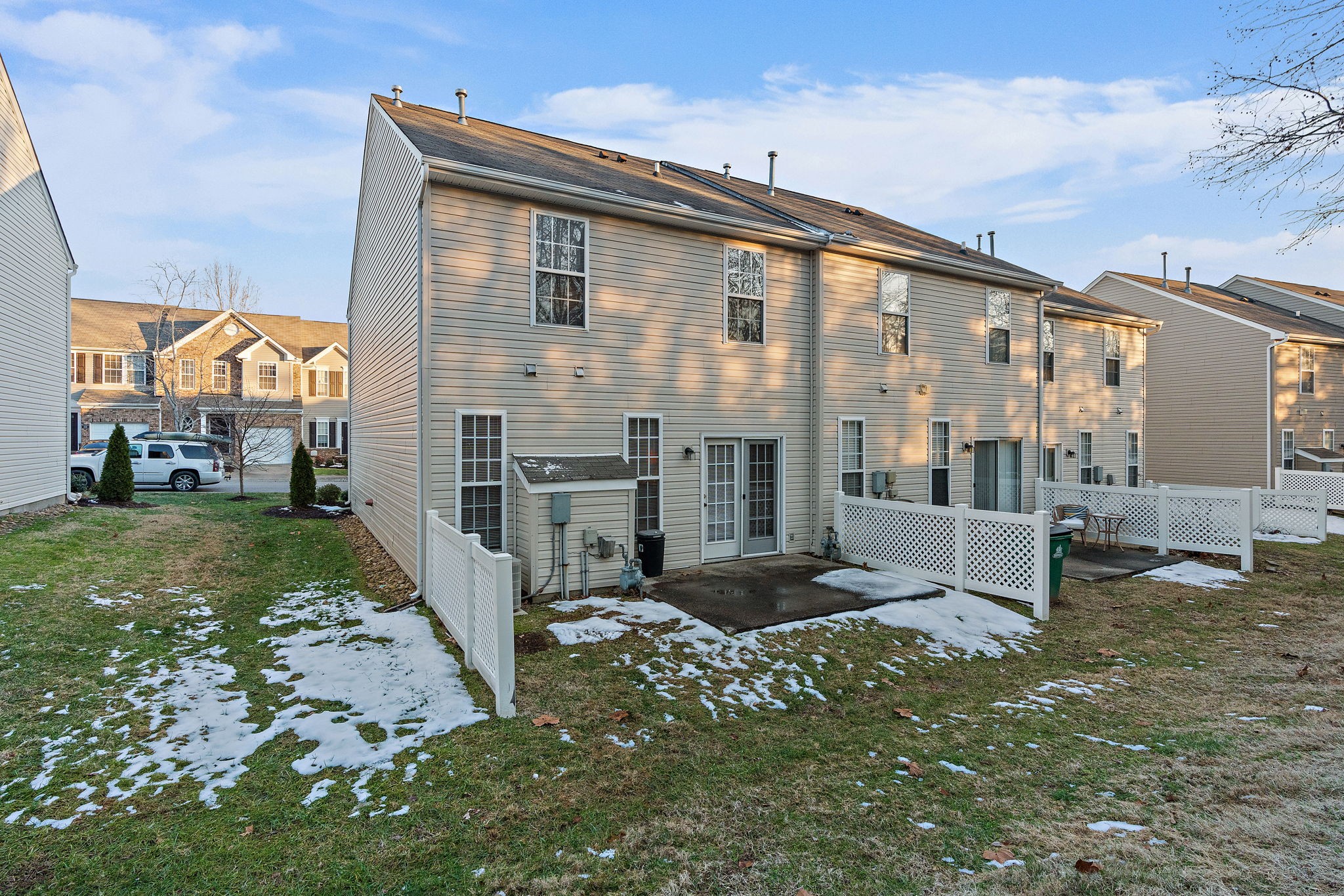 1345 Bell Rd Unit: 327