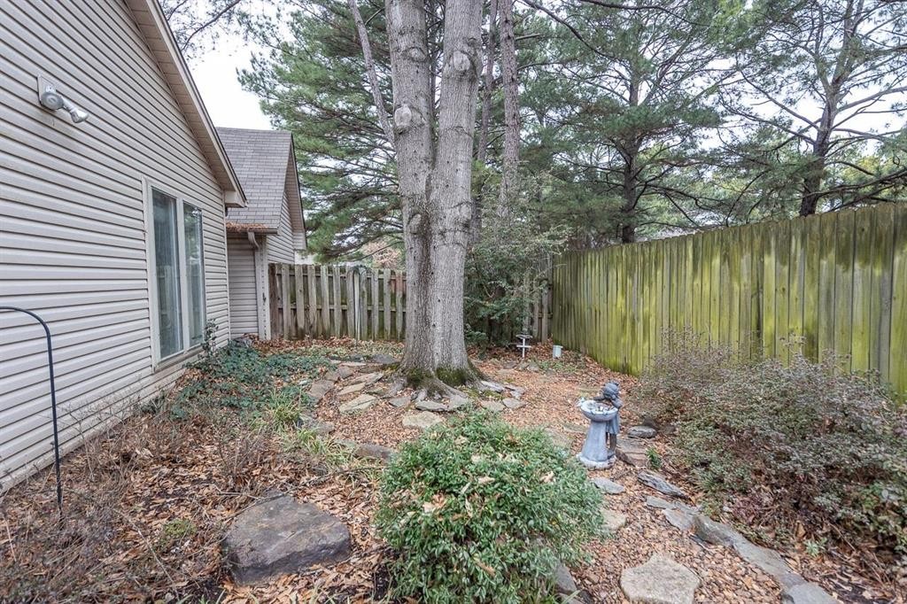 2958 Millers Pond Dr