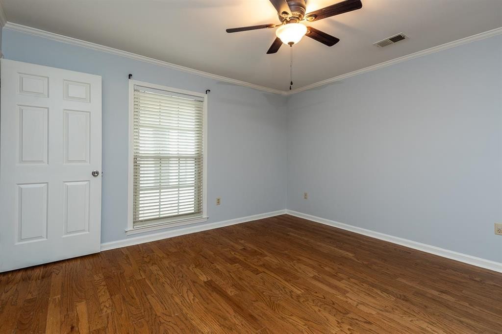 2958 Millers Pond Dr