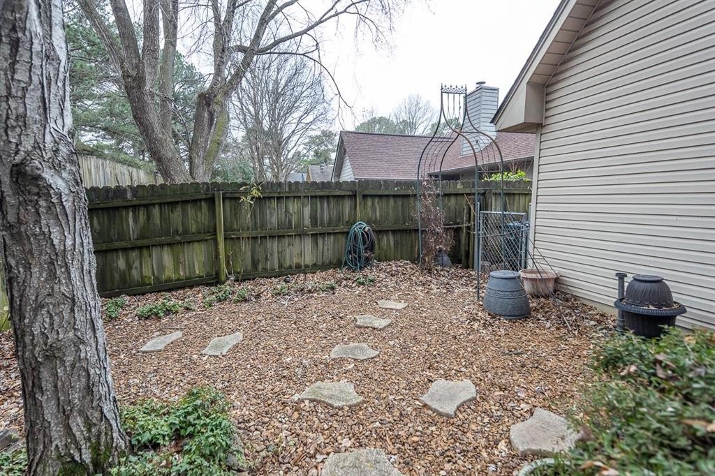 2958 Millers Pond Dr