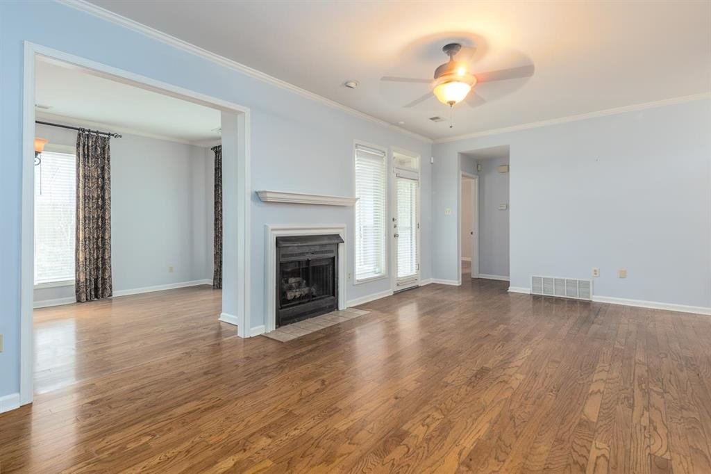 2958 Millers Pond Dr