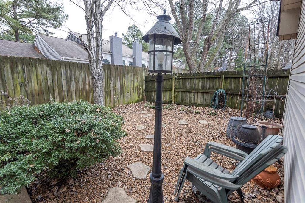 2958 Millers Pond Dr