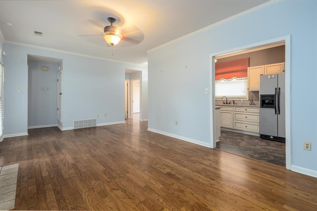 2958 Millers Pond Dr