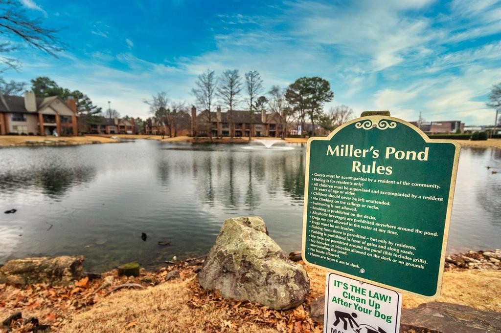 2958 Millers Pond Dr