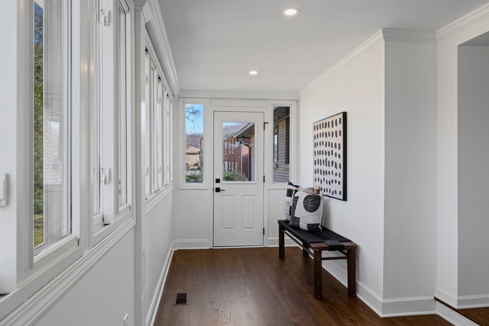 202 Revere Ln