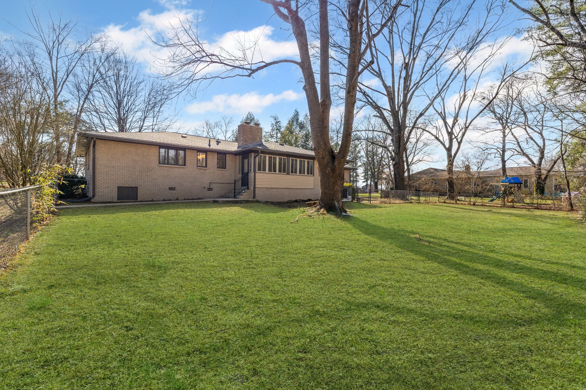 202 Revere Ln
