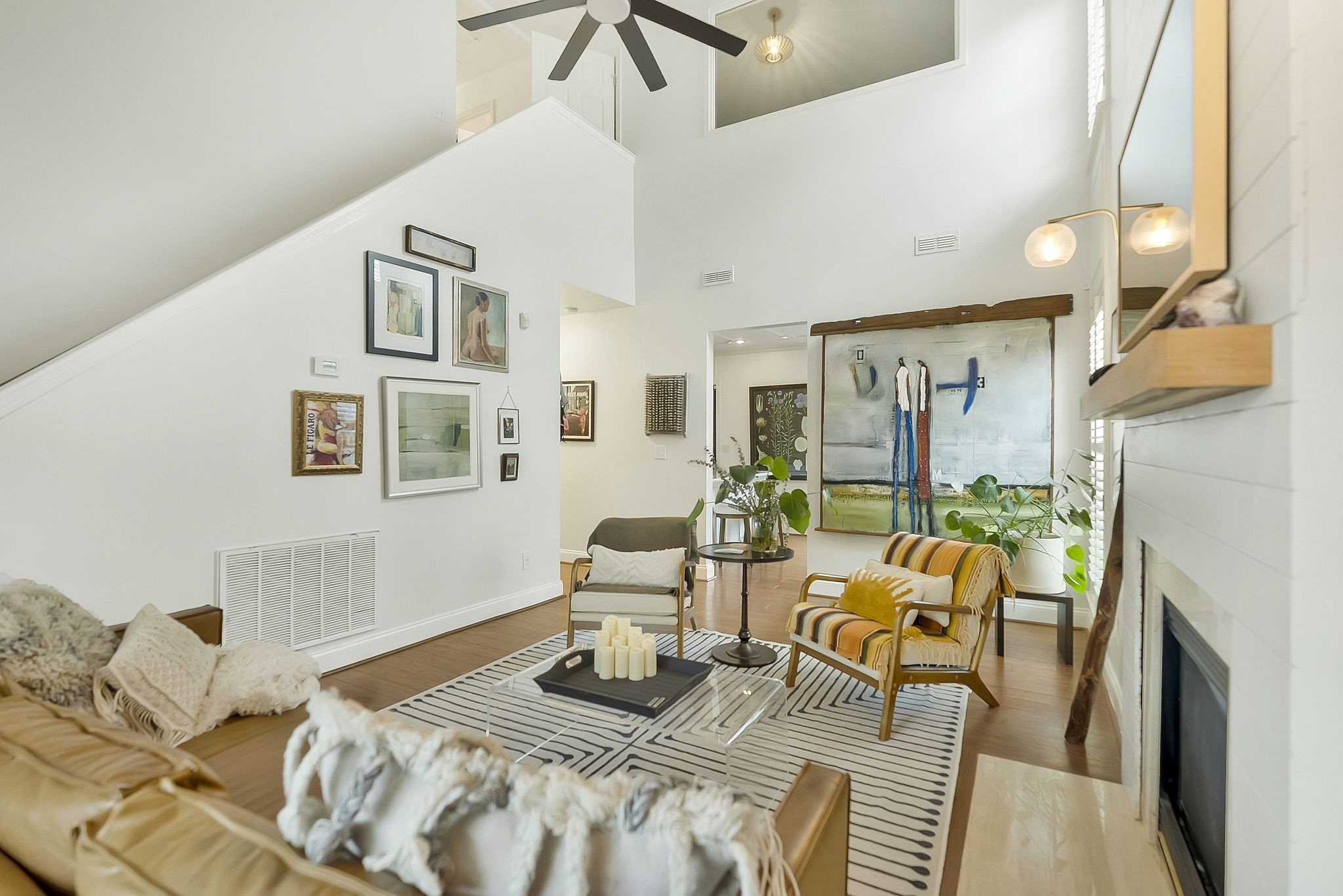 3208 Calvin Ct