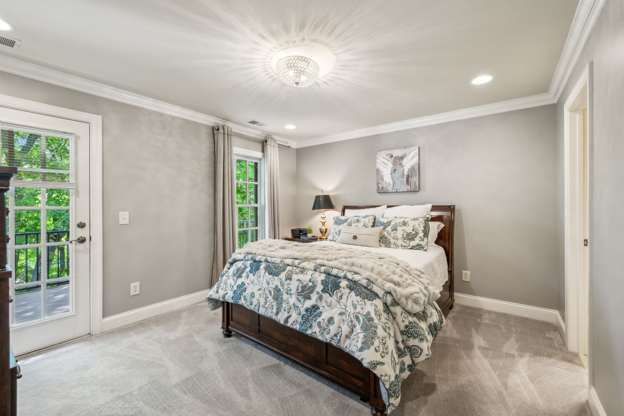 305 Starling Ln