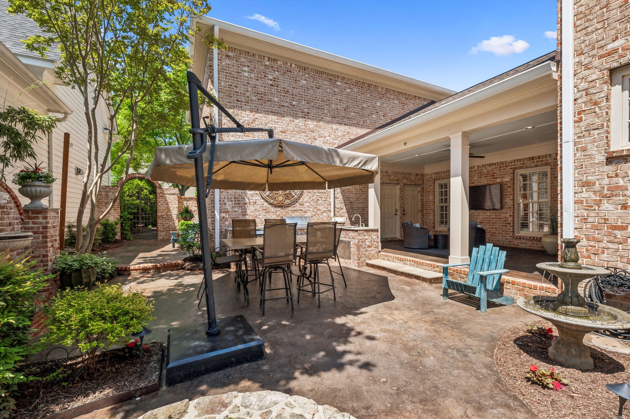 305 Starling Ln