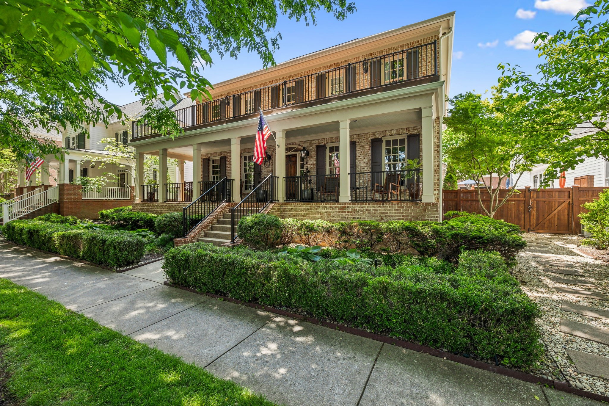 305 Starling Ln