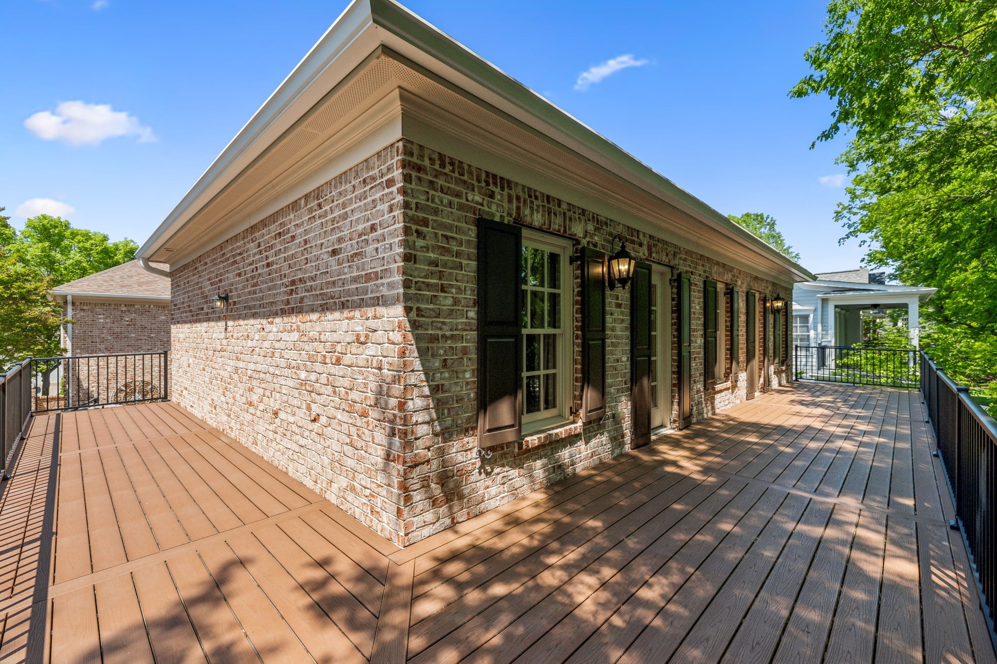 305 Starling Ln
