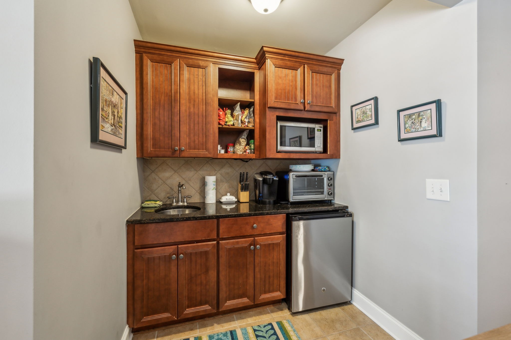 305 Starling Ln