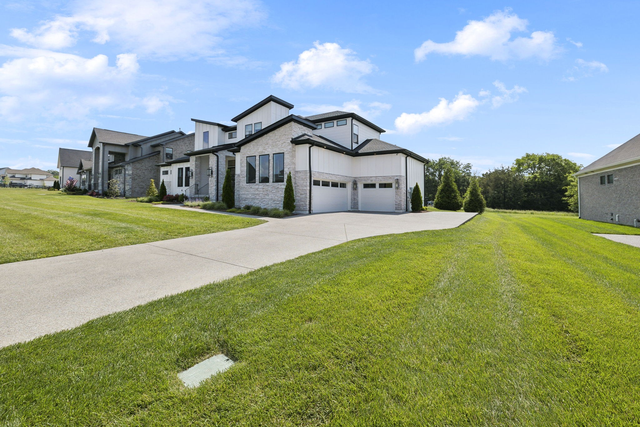 1049 Annecy Pkwy