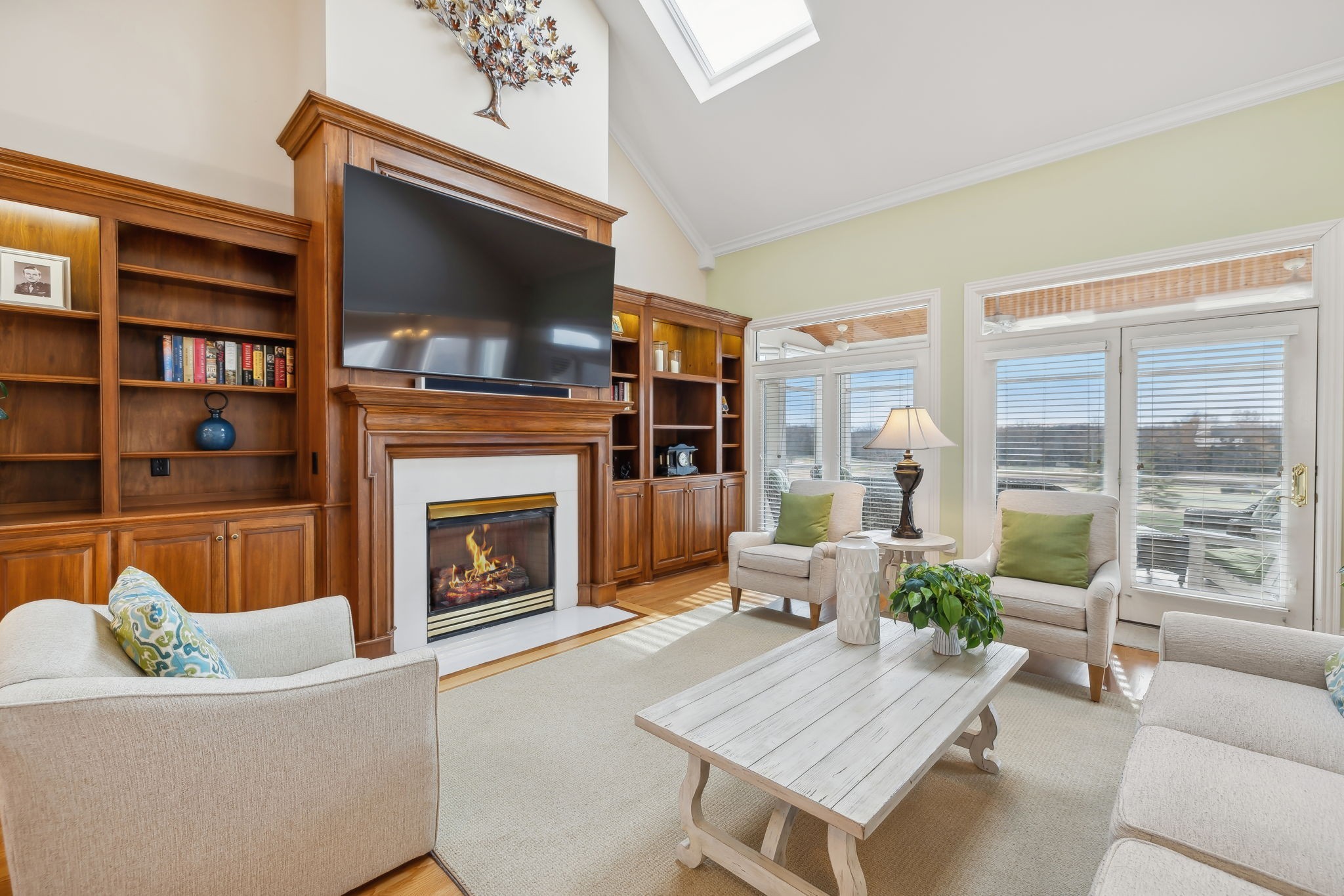 236 Gardenridge Dr